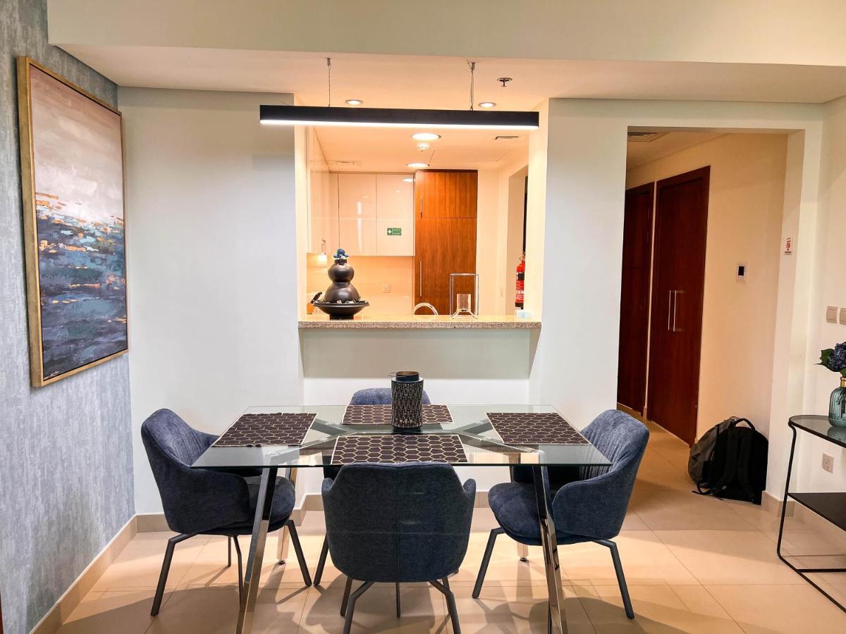 Cosmos Living Downtown Dubai Apartment Exterior photo