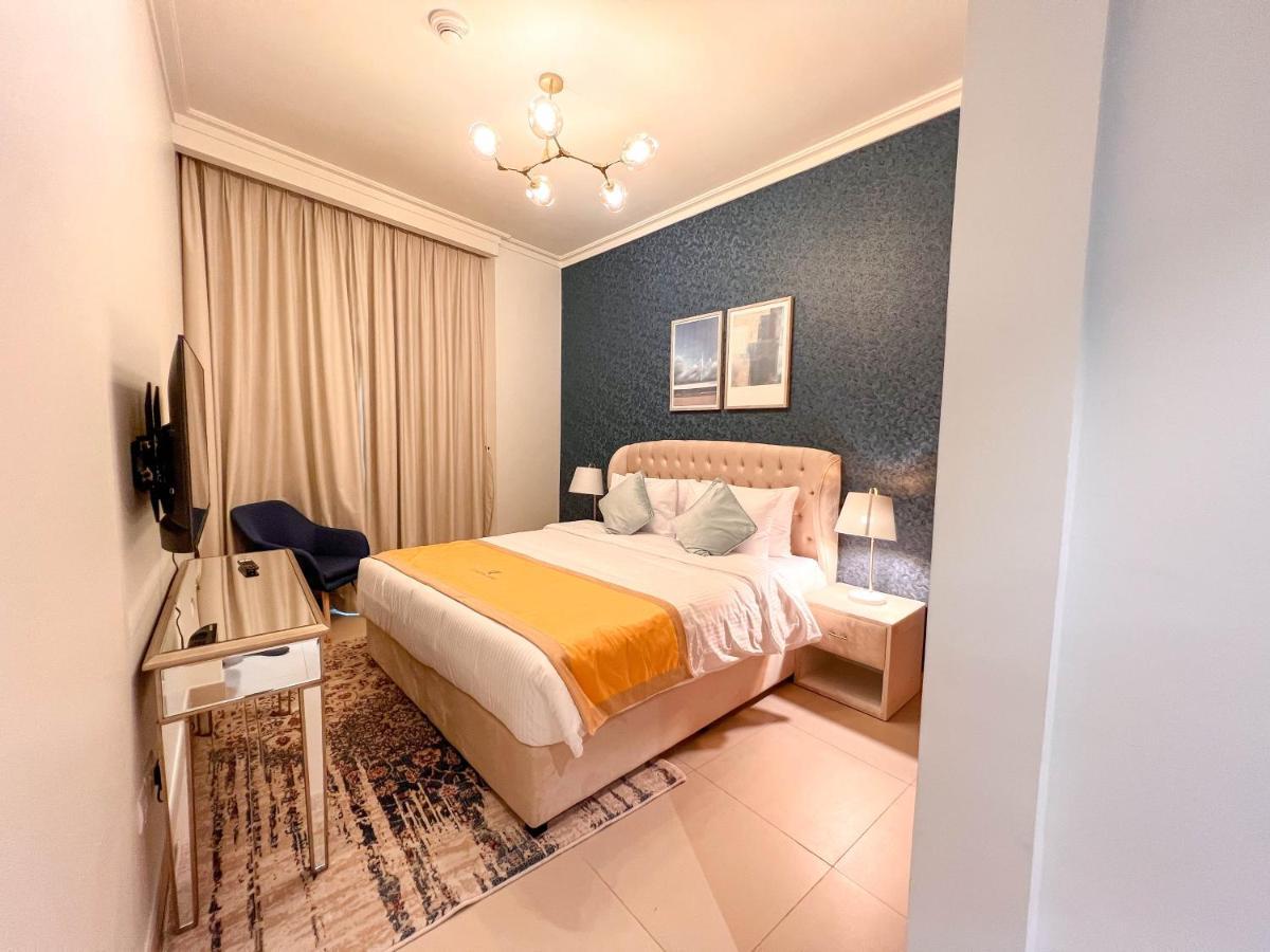 Cosmos Living Downtown Dubai Apartment Exterior photo