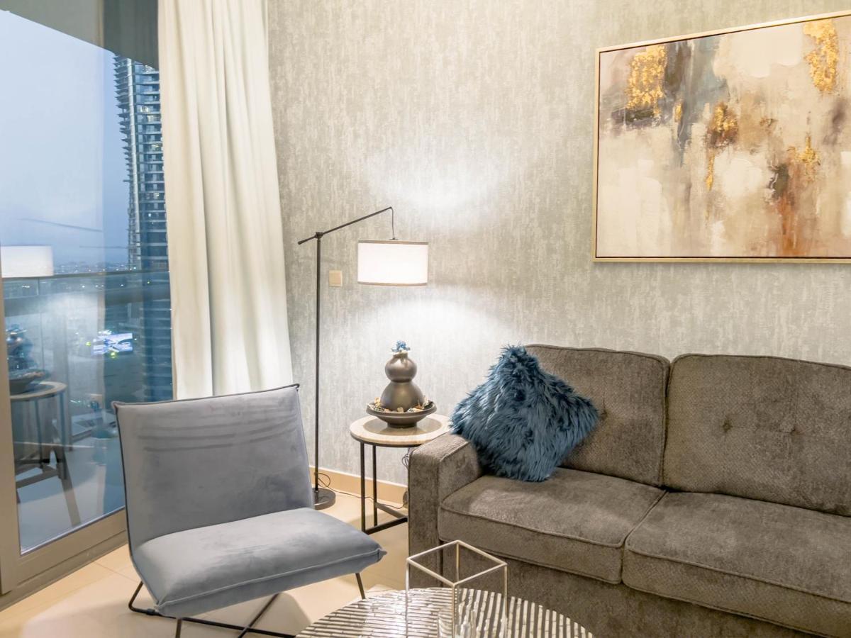 Cosmos Living Downtown Dubai Apartment Exterior photo